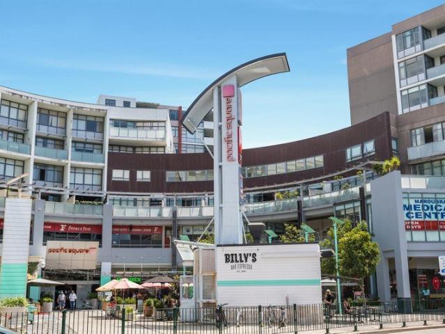 OVERSIZED APARTMENT PERFECT FOR FIRST HOME BUYERS OR INVESTORS