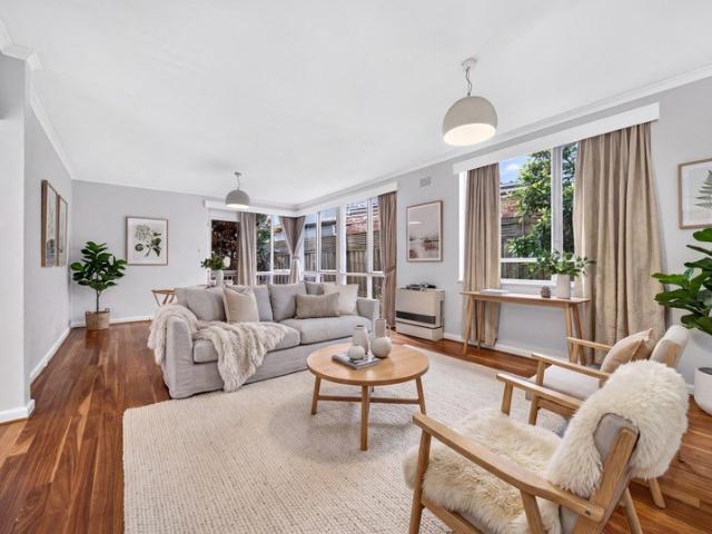 Oversized, Light Filled Living in the Heart of Armadale