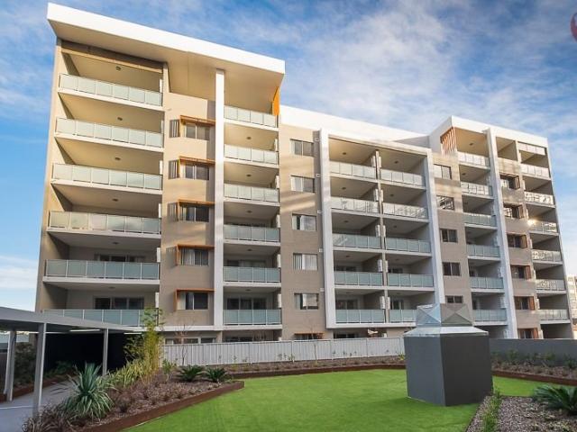Oversized & North Aspect Apartment in Ultra Convenient Location with district Views