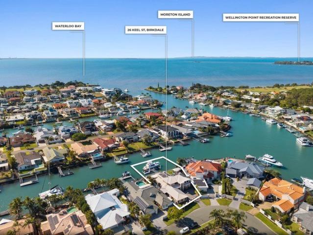 Oversized North to Water Family Home with a 30m Quay Line!