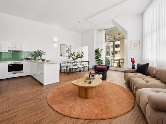 Oversized New York Inspired Loft in Landmark Warehouse Conversion