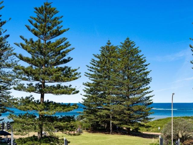 Oversized Two Bedroom Apartment with Ocean Views