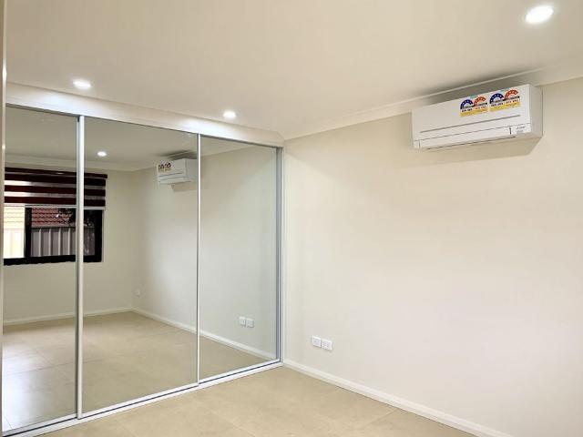 OVERSIZED TWO BEDROOM GRANNY FLAT WITH AIR CONDITIONING