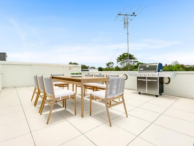 Oversized Two Bedroom Retreat in the Heart of Dee Why with Huge Entertainers Terrace!