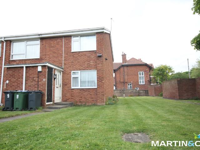 Overton Place, West Bromwich B71, 2 bed maisonette to rent, £900 pcm | PrimeLocation