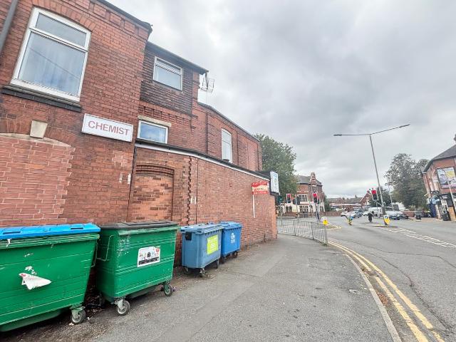 Overton Road, Leicester LE5, 2 bed flat to rent, £1,000 pcm | PrimeLocation