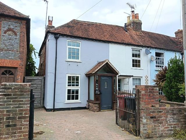 Oving Road, Chichester PO19, 2 bed cottage to rent, £1,200 pcm | PrimeLocation