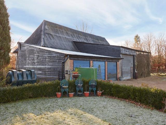 Ovington, Sudbury, Suffolk CO10, Barn conversion to rent, £1,950 pcm | PrimeLocation