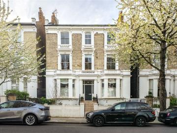 Oxford Gardens, Notting Hill, London W10, 2 bed flat to rent, £9,750 pcm | PrimeLocation