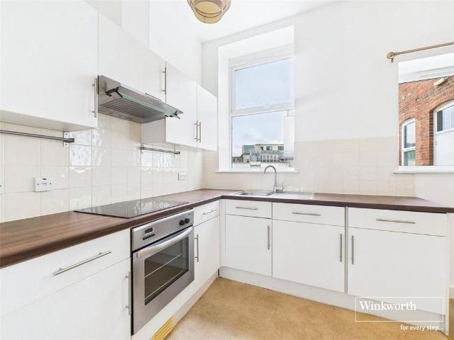 Oxford House, Cheapside, Reading. 1 bed apartment to rent £1,150 pcm £265 pw
