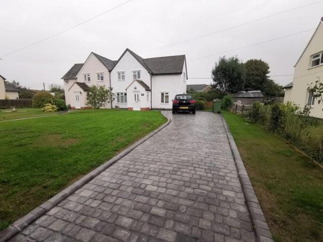 Oxford Lane, Grove 3 bed semi detached house to rent £1,500 pcm £346 pw