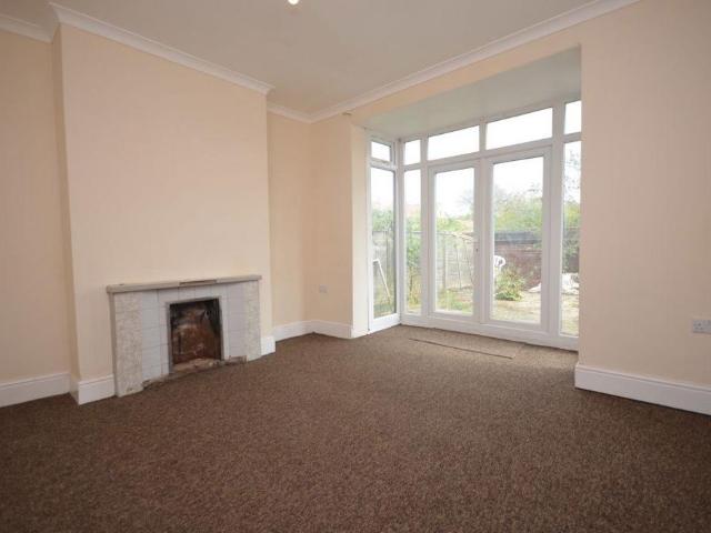 Oxford Street, Boston 3 bed terraced house to rent £895 pcm £207 pw