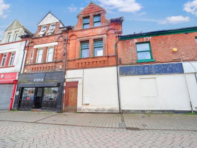 Oxford Street, Earlestown, WA12 2 bed flat to rent £725 pcm £167 pw
