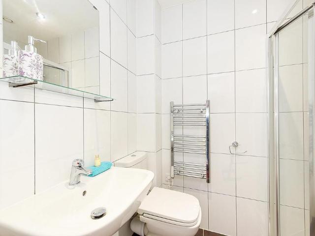 Oxford Street, Leicester LE1 1 bed in a flat share to rent £680 pcm £157 pw