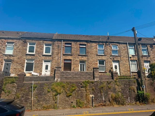 Oxford Street, Pontycymer, Bridgend CF32, 3 bed terraced house to rent, £800 pcm | PrimeLocation