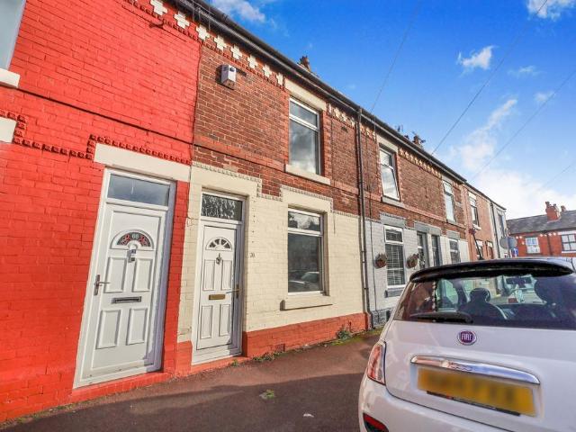 Oxford Street, Warrington, WA4 2 bed terraced house to rent £900 pcm £208 pw