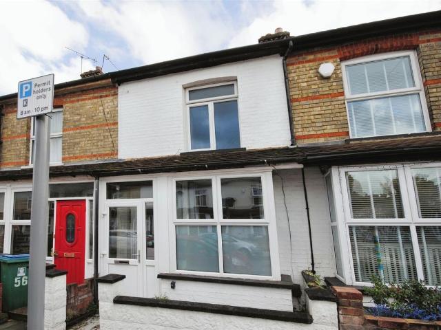 Oxford Street, Watford WD18, 2 bed terraced house to rent, £1,750 pcm | PrimeLocation
