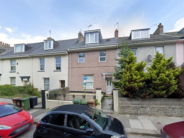 Oxford Place, Plymouth PL1 5 bed house share to rent £500 pcm £115 pw