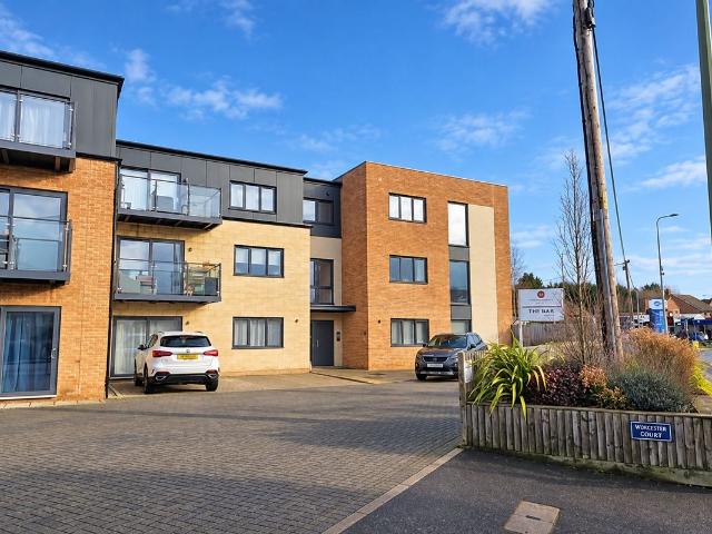 Oxford Road, Wheeler Court OX5, 1 bed flat to rent, £1,400 pcm | PrimeLocation