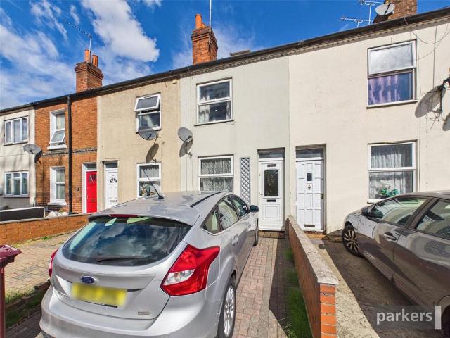 Oxford Road, Berkshire RG30 3 bed terraced house to rent £1,500 pcm £346 pw
