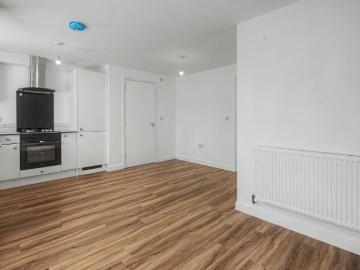 Oxford Road, Kidlington OX5, 1 bed flat to rent, £1,450 pcm | PrimeLocation