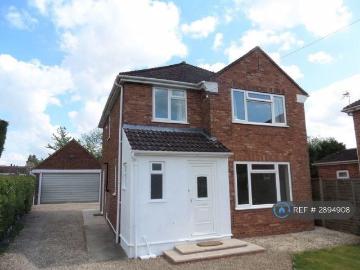 Oxford Road, Kidlington, OX5 3 bed detached house to rent £1,900 pcm £438 pw