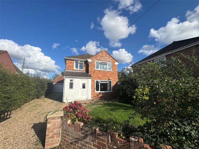 Oxford Road, Kidlington, Oxfordshire OX5, 3 bed semi detached house to rent, £2,000 pcm | PrimeLocation