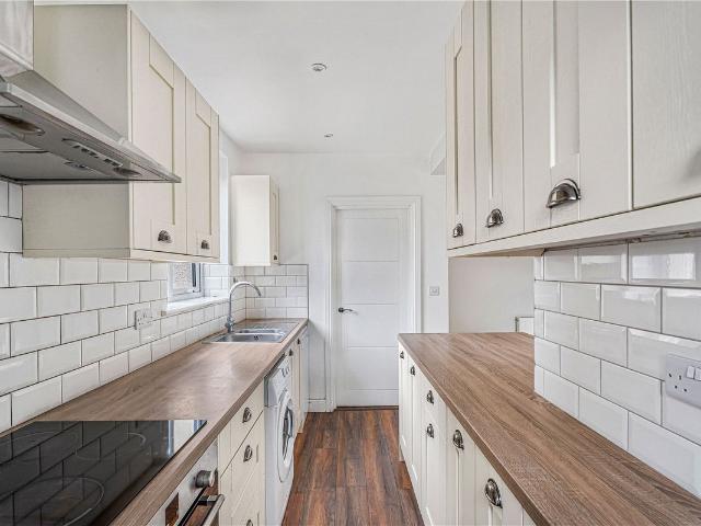 Oxford Road, Oxford OX3, 4 bed semi detached house to rent, £2,500 pcm | PrimeLocation