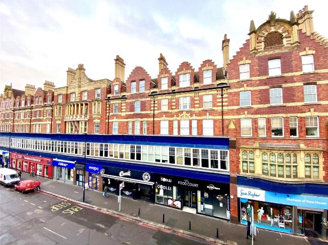 Oxford Road, Reading, Berkshire RG1, 2 bed flat to rent, £1,450 pcm | PrimeLocation
