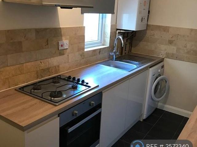 Oxford Road, Reading, RG30 3 bed terraced house to rent £1,850 pcm £427 pw