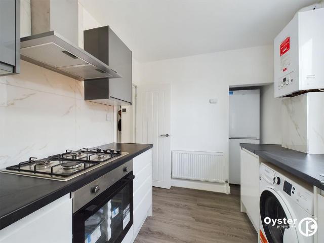 Oxford Road, Reading, RG30 1 bed flat to rent £1,100 pcm £254 pw