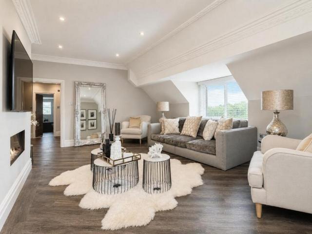 Oxford Road, Southport, PR8 3 bed flat to rent £2,500 pcm £577 pw