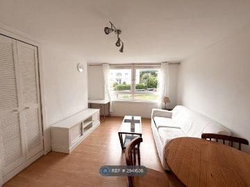Oxgangs Farm Gardens, Edinburgh EH13, 3 bed flat to rent, £1,250 pcm | PrimeLocation