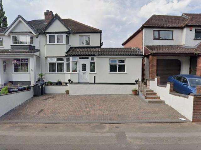 Oxhill Road, Birmingham B21 3 bed semi detached house to rent £1,800 pcm £415 pw