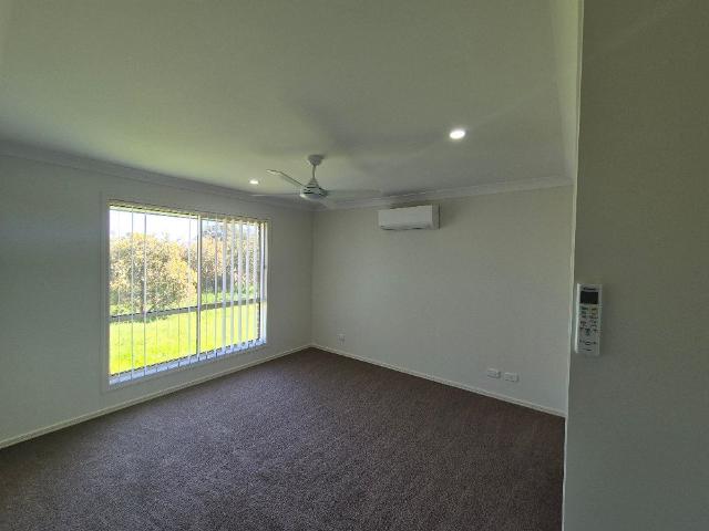 OXLEY VALE Recently Updated, Stylish and Modern