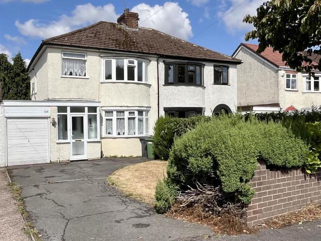 Oxley Moor Road, Wolverhampton 3 bed bungalow to rent £1,200 pcm £277 pw