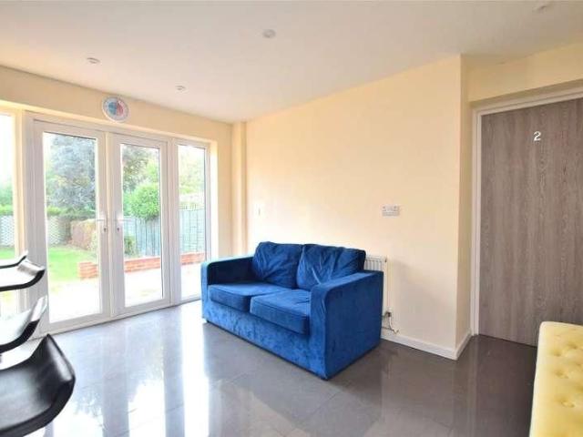 Oxstalls Way, Longlevens, Gloucester, Gloucestershire, GL2