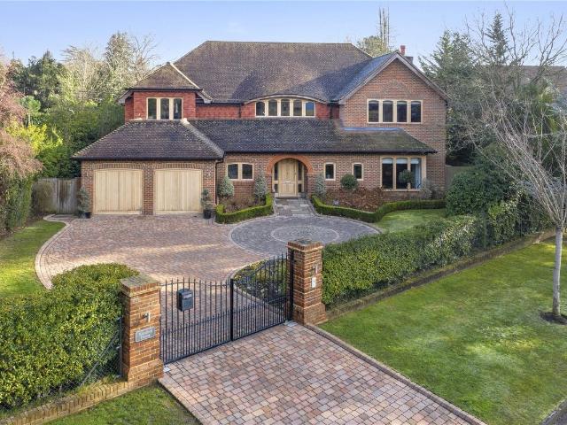 Oxshott Rise, Cobham, Surrey KT11, 5 bed detached house to rent, £14,000 pcm | PrimeLocation