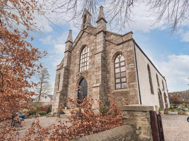 Oyne, Insch, Aberdeenshire, AB52 5 bed detached house to rent £1,695 pcm £391 pw