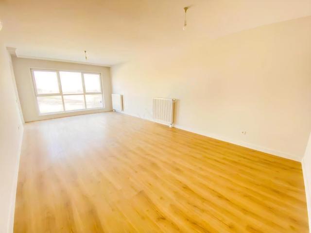 Oyak Seyirce Konutlarında Kiralık 3+1 Daire