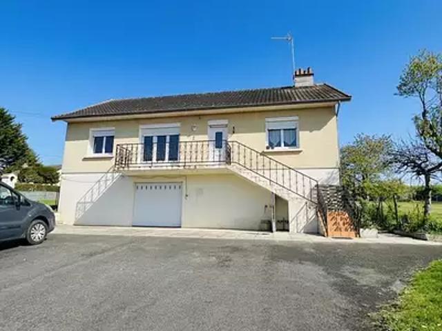 Oyré 86220 Achat / Vente maison 4 pièces t4 cave balcon