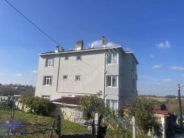 Öz Uğurdan Satılık Komple Bina