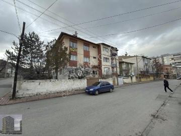 Öz Urhanlar Emlaktan Altuntabak'ta Kiralık 2+1 Daire