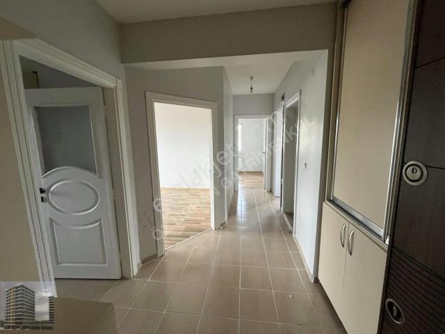 Öz Urhanlar Emlaktan Esentepe Toki'de Kiralık 2+1 Daire