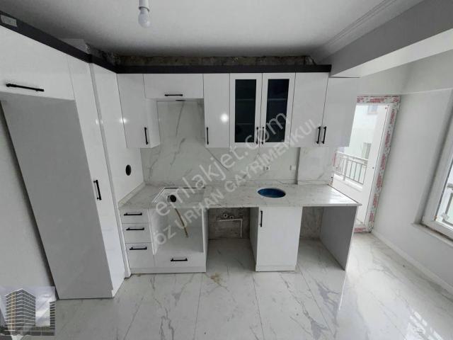 Öz Urhanlar Emlak'tan Gültepe Mah. Kiralık 3+1 Sıfır Daıre
