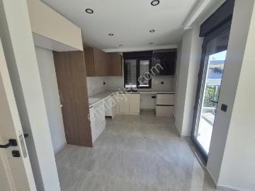Öz Yıldız Emlak'tan Ilıca Mahallesinde Kiralık 2+1 Daire