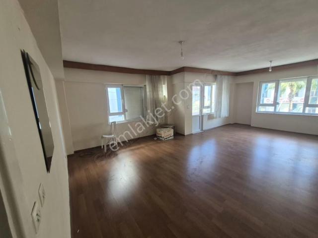 Öz Yıldız Emlaktan Yukarı Hisar Mahallesinde 3+1 Kiralık Daire