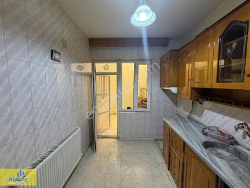 Öz Atalay Gayrimenkulden Çarşının Göbeginde 2+1 Dogalgazlı Daire