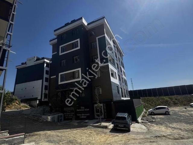 Öz Duman İnşaattan Satılık Site İçerisnden Daire