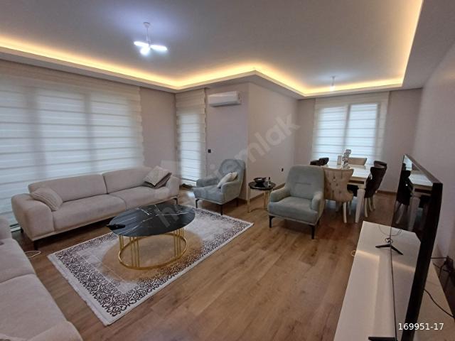 özşeker den 4+1 geniş kullanışlı daire